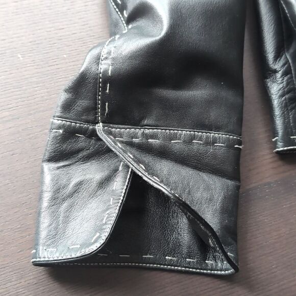 Danier black genuine leather blazer jacket white stitching accents size M - Picture 7 of 8